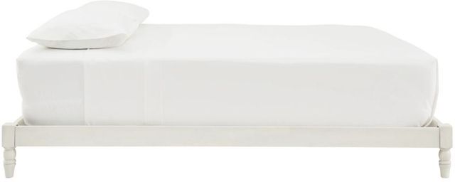 Signature Design by Ashley® Tannally White Queen Platform Bed-1