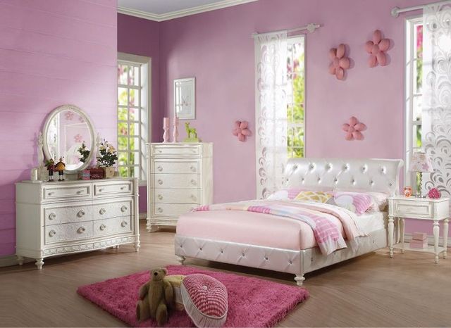 ACME Furniture Dorothy Ivory Chest-1