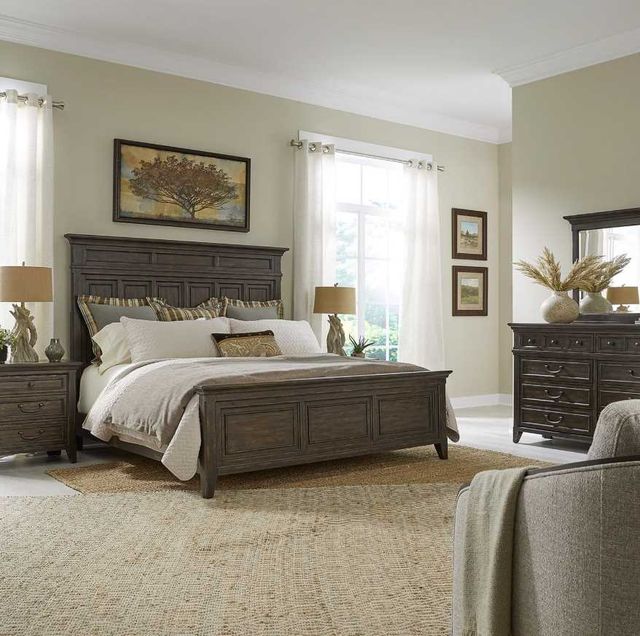 Liberty Furniture Paradise Valley 4-Piece Saddle Brown King Bedroom Set-1