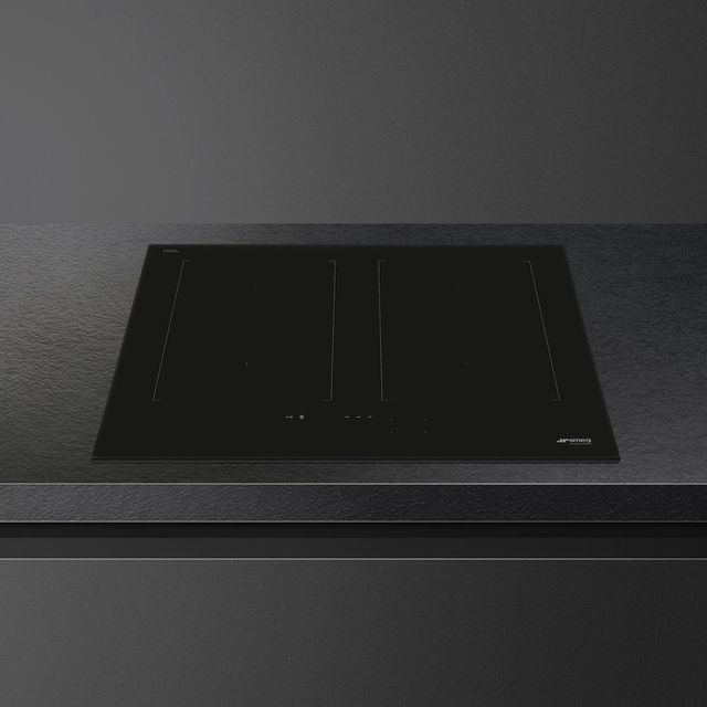 Smeg 24" Black Induction Cooktop-3