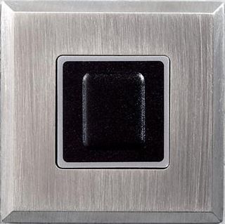 Zephyr Sorrento Black/Silver Remote-0