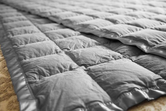 Concept ZZZ Gray King All Season Blanket