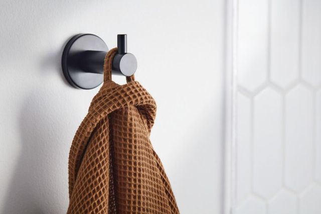 PEERLESS® Precept® Matte Black Robe Hook-2