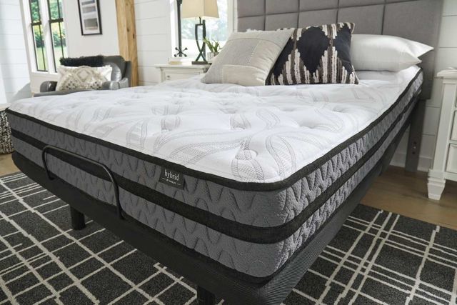 Sierra Sleep® by Ashley® 10" Hybrid Medium Tight Top Queen Mattress in a Box-6