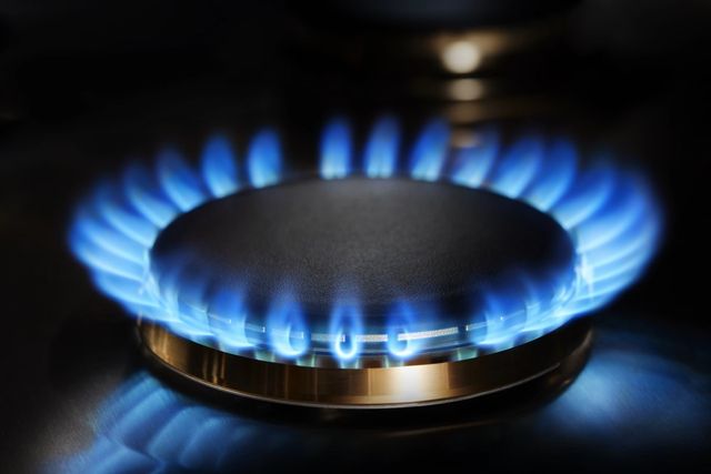 JennAir® 36" Stainless Steel Natural Gas Cooktop-3