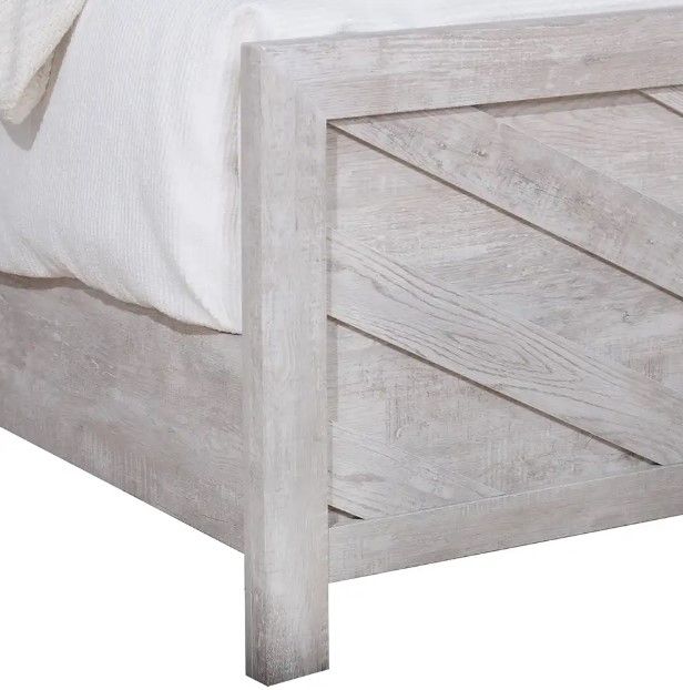 New Classic® Home Furnishings Biscayne Driftwood 85" Eastern King Panel Bed-4