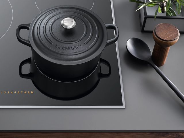 Miele 36" Black Induction Cooktop-3