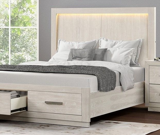 Furniture of America® Wellingborough Light Gray Queen Panel Storage Bed-1
