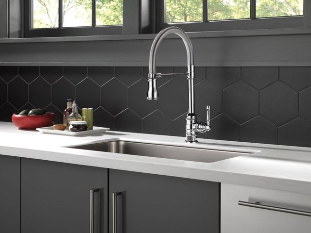 Delta Broderick® Chrome Single Handle Kitchen Faucet with Spring Spout-2