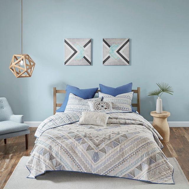 Olliix by Urban Habitat 7 Piece Blue King/California King Rochelle Cotton Reversible Coverlet Set-4