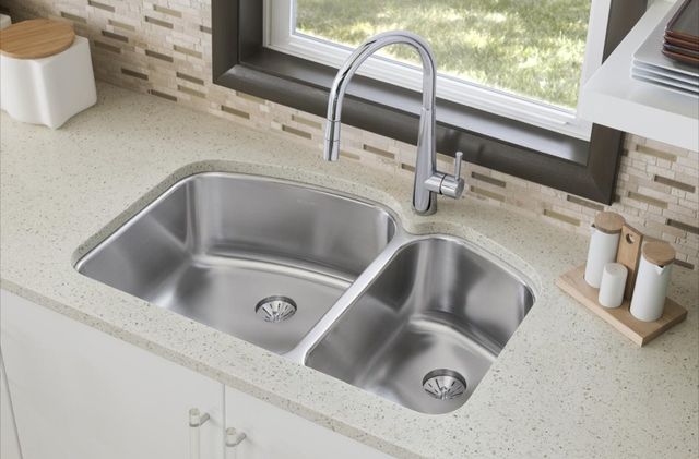 Elkay Lustertone® Classic Lustrous Satin 32-3/4" x 21" x 9" 60/40 Double Bowl Undermount Sink with Perfect Drain®-1