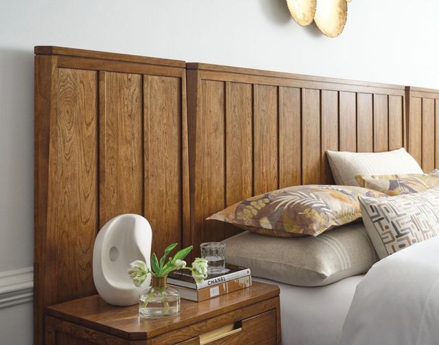 Kincaid® Aspire Lineage Brown King Panel Bed-1