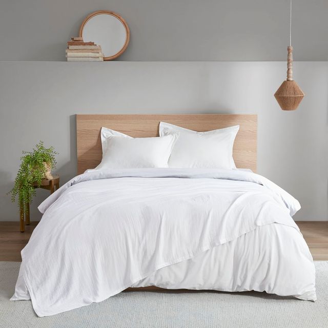Olliix by Clean Spaces Gauze White Full/Queen 100% Cotton Lightweight Blanket-3