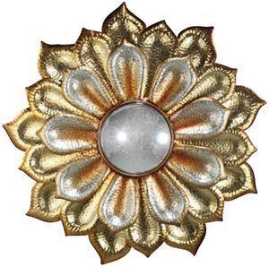 Click to view more images of the product.