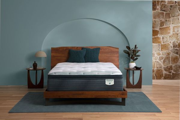 Beautyrest Harmony Lux Anchor Island 14.75" Hybrid Medium Pillow Top Queen Mattress