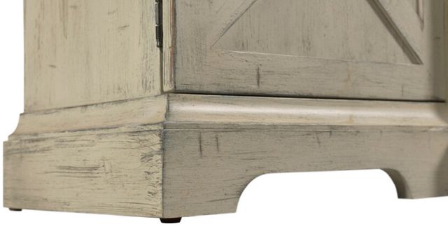 Kincaid® Acquisitions Perkins Brown Accent Chest-3