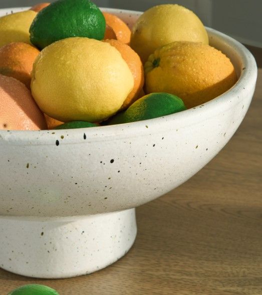 Signature Design by Ashley® Dallinworth Black/White Bowl-2