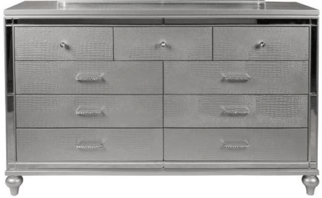 New Classic® Home Furnishings Valentino Silver Dresser-2