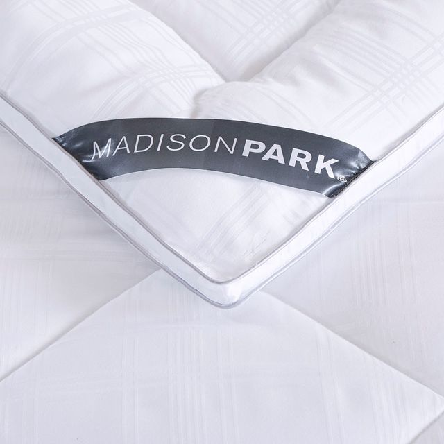 Olliix by Madison Park White King 525 Thread Count All Season Cotton Rich Down Alternative Comforter-4
