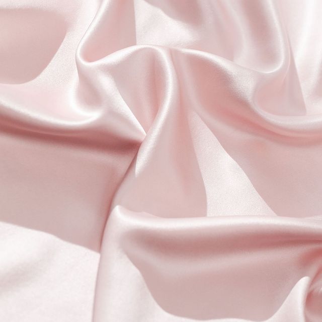 Hush Pink Silk Pillowcase-3