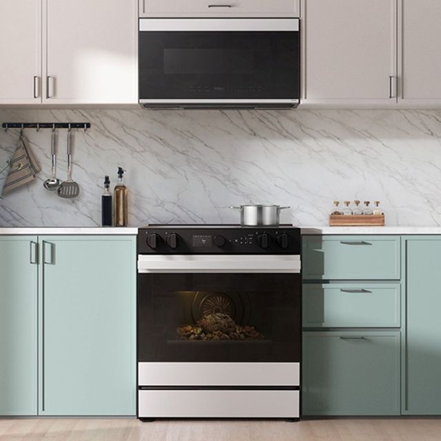 Samsung 4 Piece White Glass Kitchen Package-14