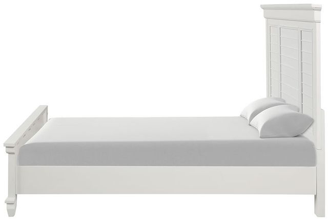 New Classic® Home Furnishings Jamestown White Queen Panel Bed-3