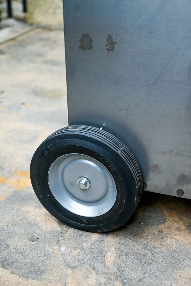 Hasty Bake Roughneck Wheel Kit-0
