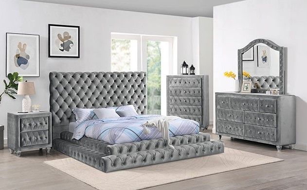 Furniture of America® Stefania Gray Queen Upholstered Panel Bed-3
