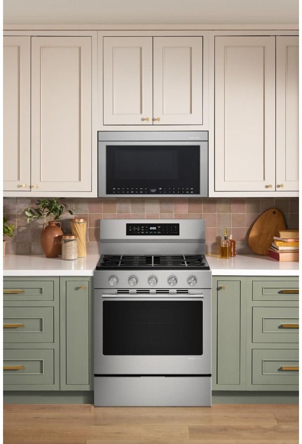 KitchenAid® 30" FingerPrint Resistant Stainless Steel Pro Style Gas Range with Convection-3