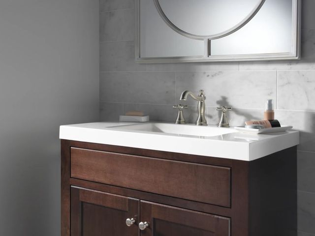 Delta Cassidy® Stainless Metal Cross Handle Set - Deck Mount Bathroom and Bidet-4