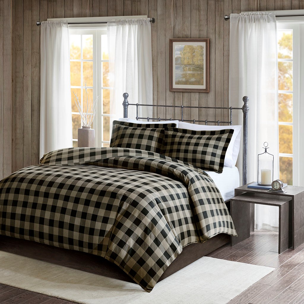 Olliix by Woolrich Black and Tan King/California King