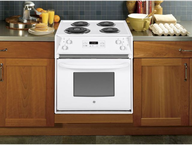 GE 27" White Drop In Electric Range-4