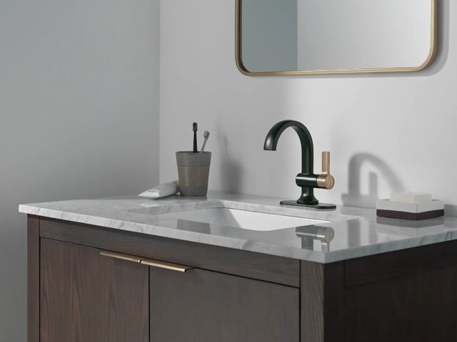 Delta Albion™ Matte Black / Champagne Bronze Single Handle Bathroom Faucet-2