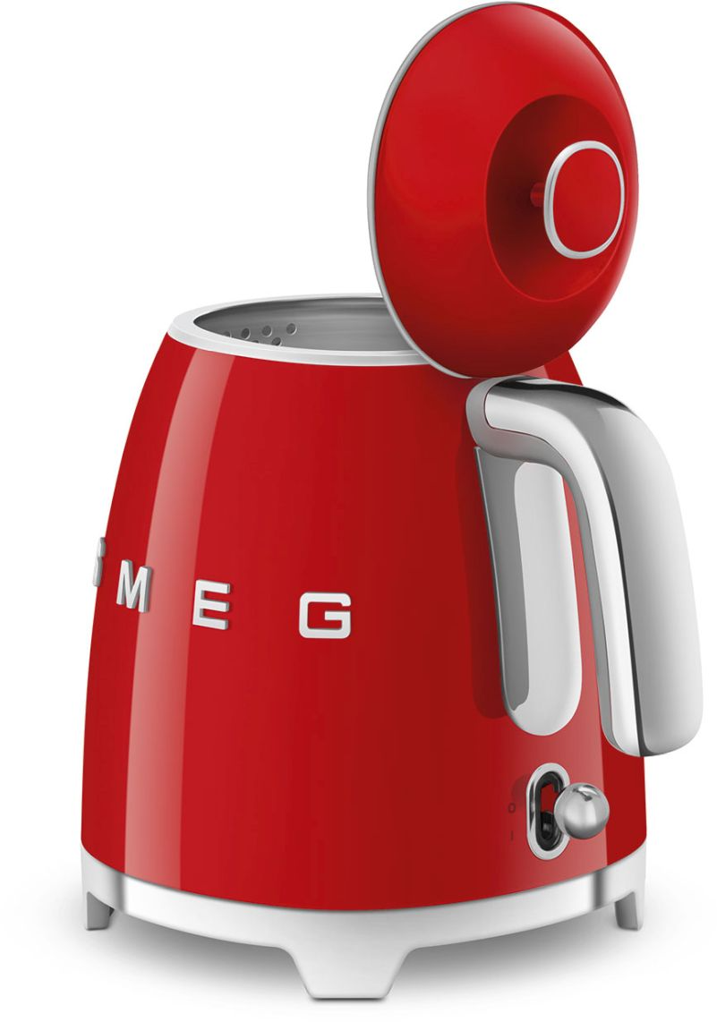 Smeg® 50's Retro Style Red Electric Kettle | Midland Appliance | Richmond and Vancouver, BC Smeg® 50's Retro Style Red Electric Kettle | Midland Appliance | Richmond and Vancouver, BC