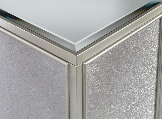 Signature Design by Ashley® Traleena 2-Piece Mirrored Top Nesting End Table with Silver Base Set-2