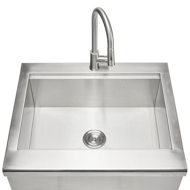 Coyote® 30" Farmhouse Sink & Faucet-4