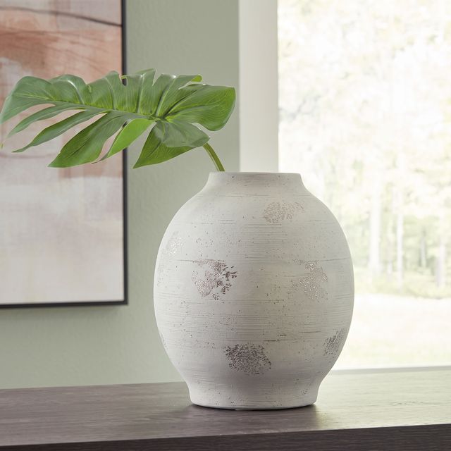 Signature Design by Ashley® Clayson Sage Green Vase-1