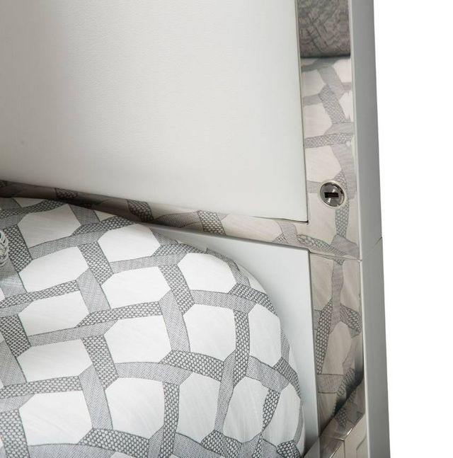 Michael Amini® State St. Glossy White/Stainless Steel California King Canopy Bed-3