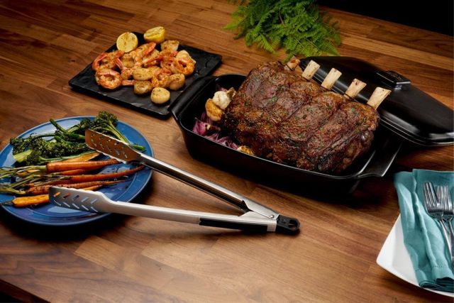 Napoleon PRO Series Stainless Steel Premium Grill Tongs-3