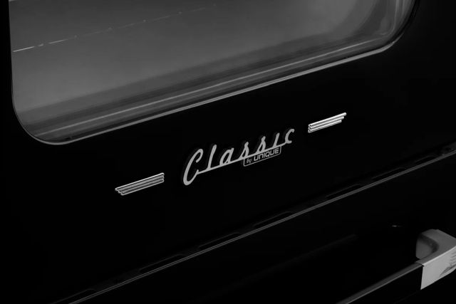Unique Appliances Classic Retro 30" Midnight Black Slide-In Induction Range-3