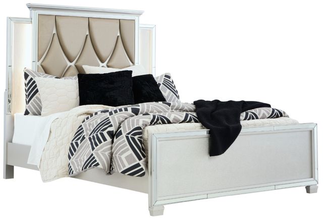 Signature Design by Ashley® Lindenfield Silver Queen Panel Bed-1