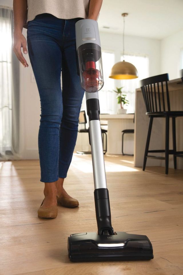 Electrolux Ultimate800™ Urban Grey Pet Stick Vacuum -2
