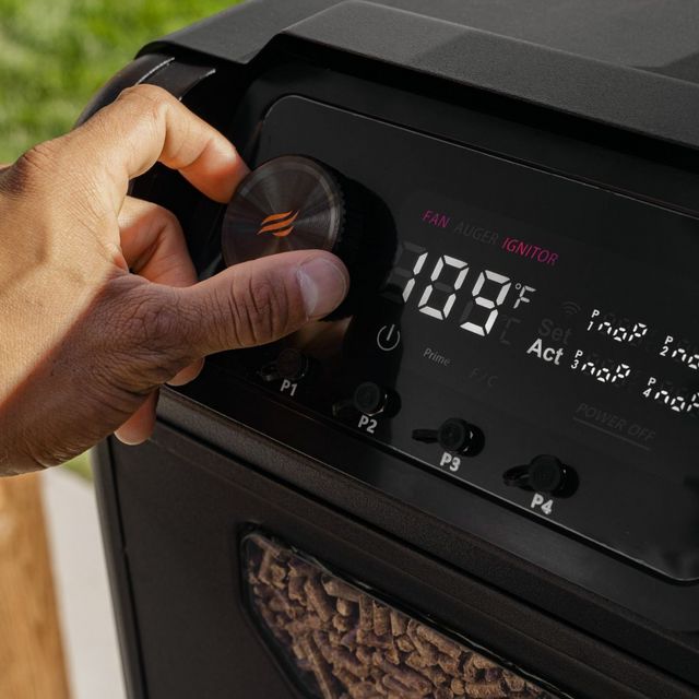Blackstone® 28" Black Freestanding Pellet Grill -5