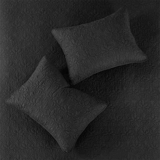 Olliix by Madison Park Black King/California King Quebec Reversible Coverlet Set-2