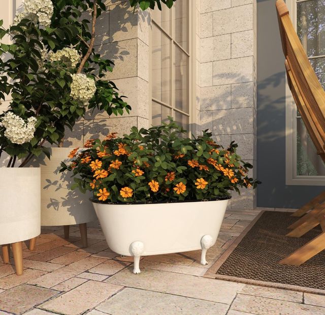 Deco Marche White 20" Planter-3