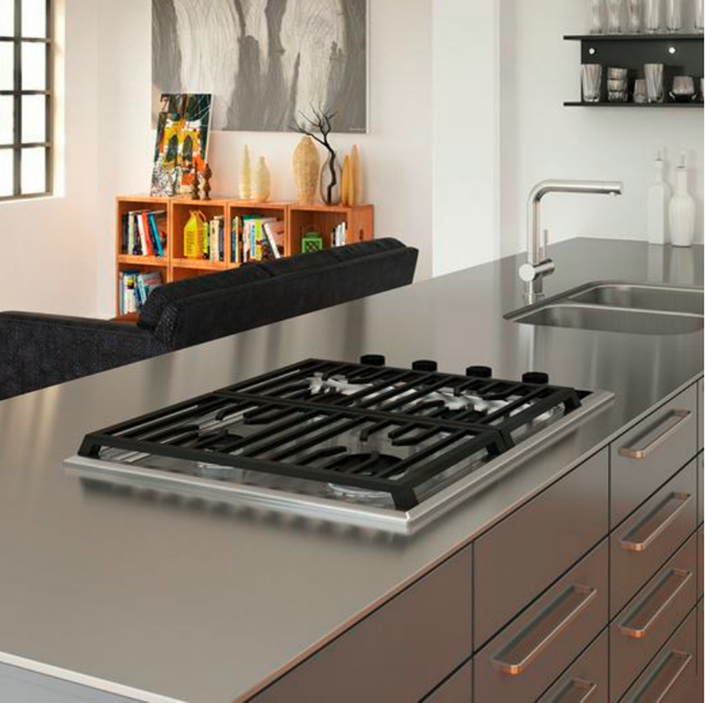 Wolf® 30" Stainless Steel Transitional Liquid Propane Cooktop-3