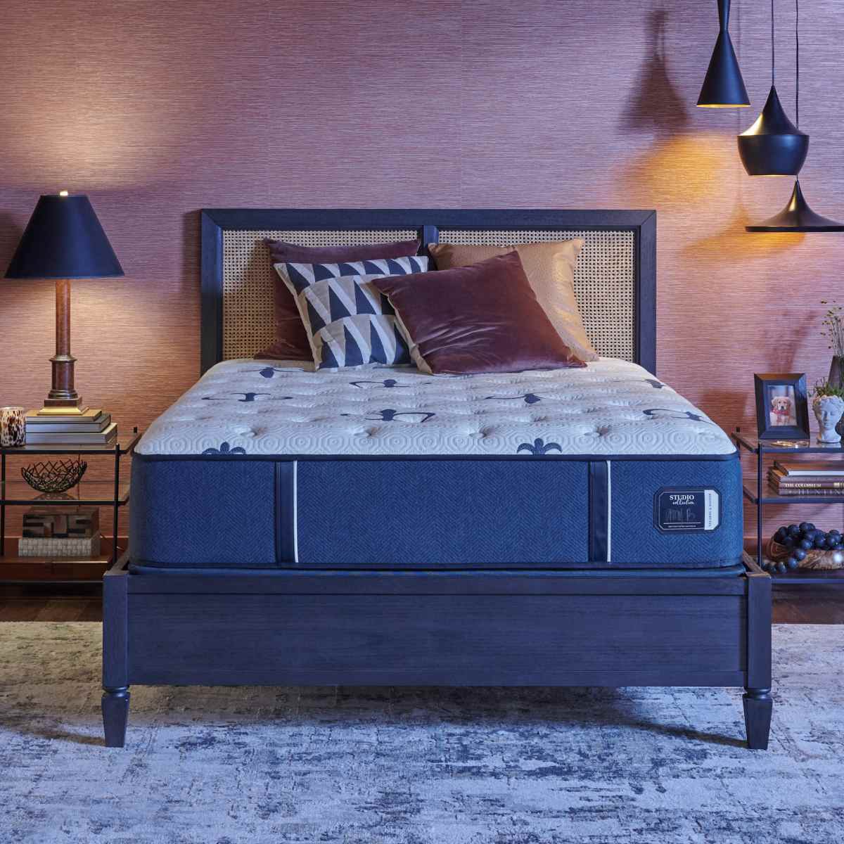 Stearns & Foster Studio Medium Tight Top California King Mattress - Thumbnail 4