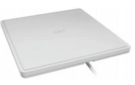 RadioShack Indoor Flat HDTV Antenna Multi-Directional-0