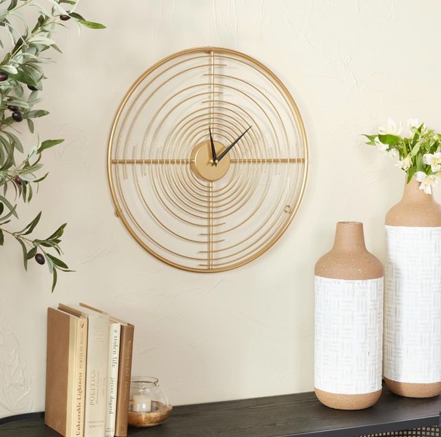 Deco Marche Gold 20” Open Frame Swirl Wall Clock-4