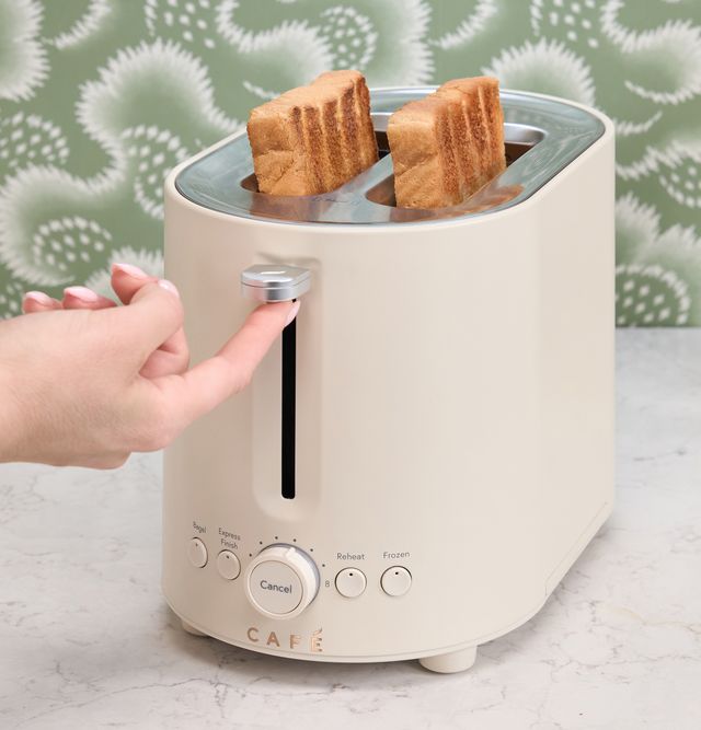 CAFÉ™ 2 Slice Buttercream Express Finish Toaster-2